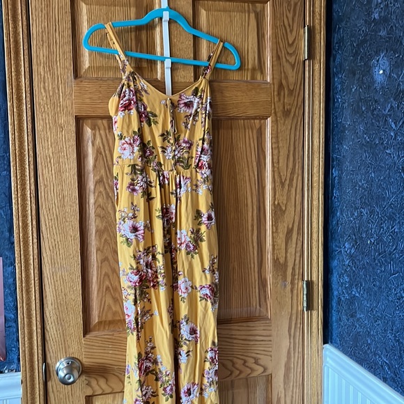 Mustard yellow floral jumpsuit with pockets - Picture 3 of 6